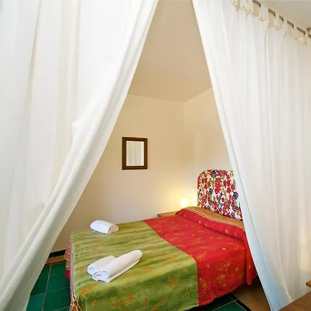Casale 2*